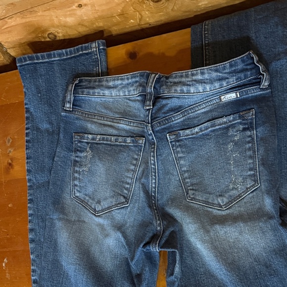 Kancan Dark Wash Distressed Jeans 26R - Picture 5 of 6